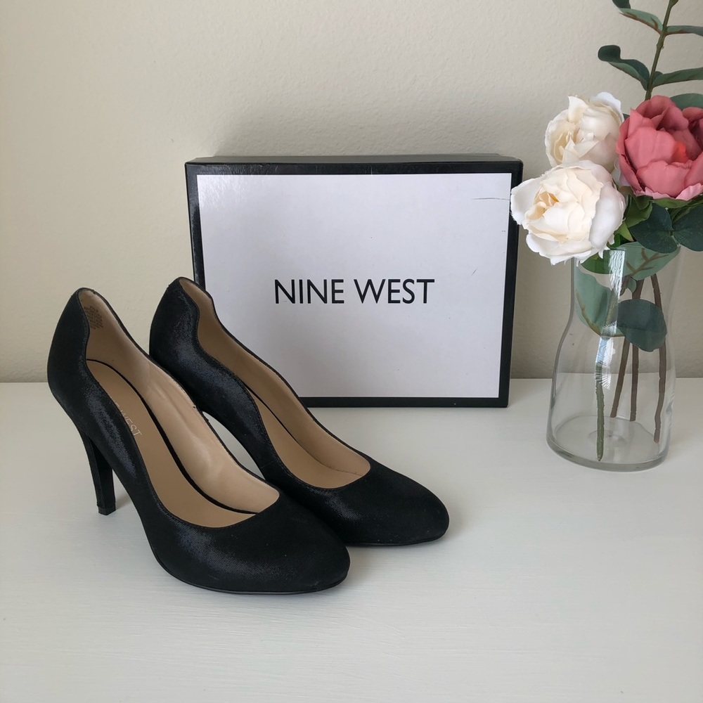 Nine West Smolder Pump